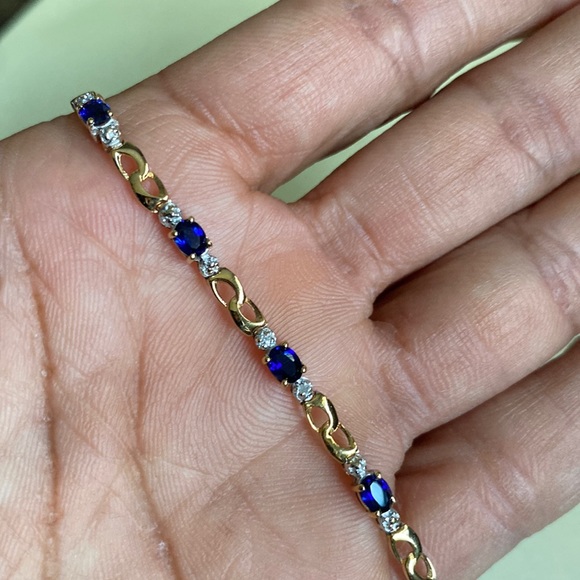 Beautiful Solid 10K Yellow Gold Blue Lab Sapphires/2 Diamonds Tennis Bracelet. - Picture 5 of 14